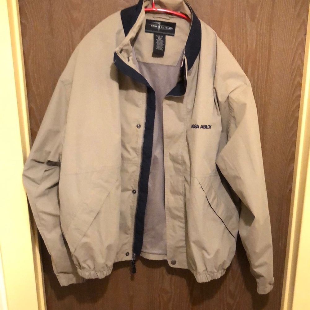 Men’s Page&Tuttle XL Mesh Lined Jacket. Armpit to armpit 26”, length 28”